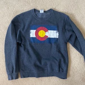Jerzees. Size: S. Colorado flag crew neck sweater